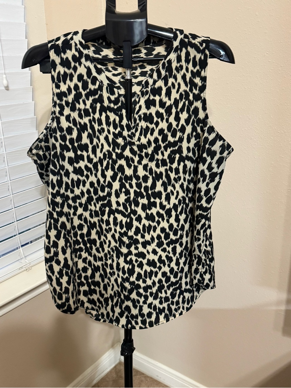 Maurices Black & Cream Leopard-Print V-Neck Sleeveless Top